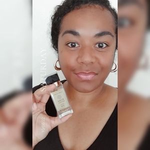 Meet your Posher, Tia